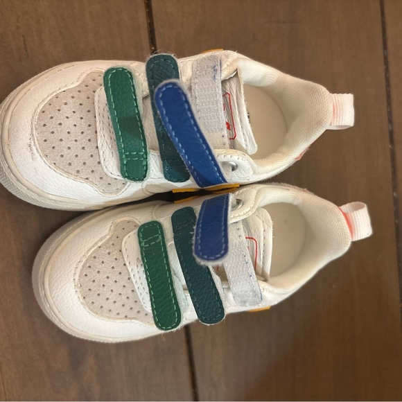 Veja Toddler Shoes - Picture 6 of 8